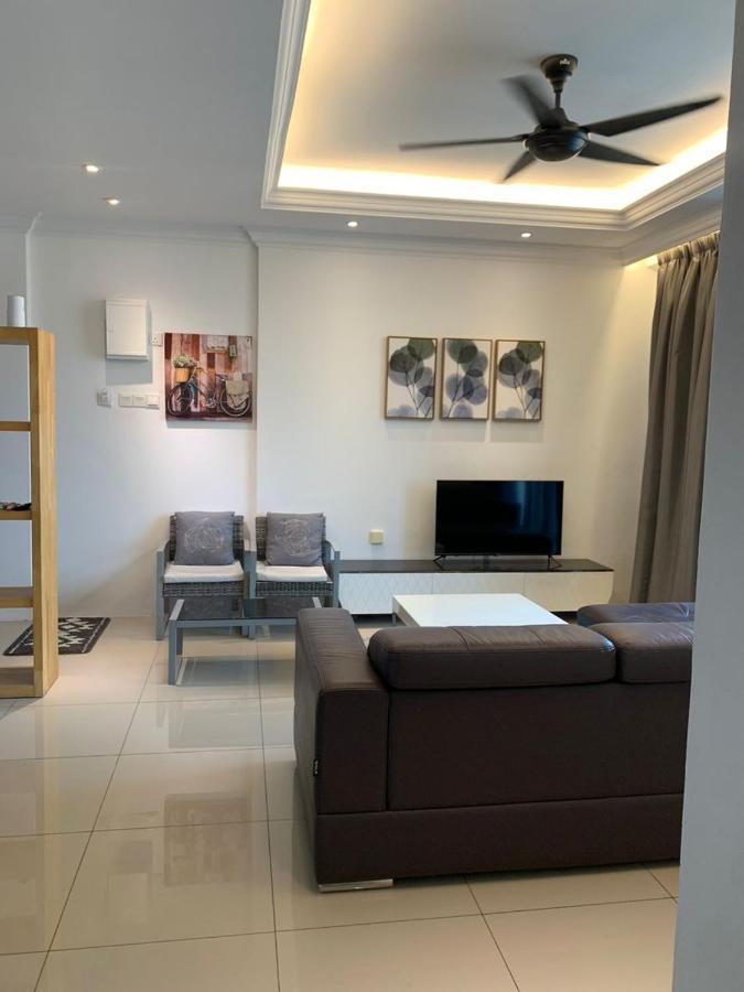 Aiera Homestay @ Meru Casa Kayangan Ipoh Luaran gambar